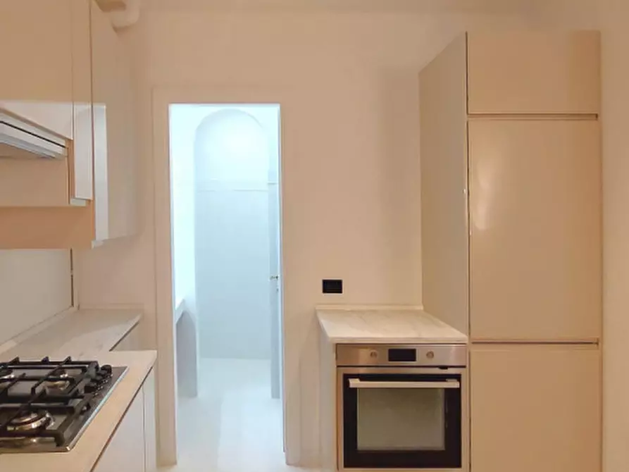 Immagine 14 di Appartamento in vendita  in via Dei Tadi a Padova