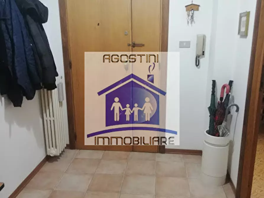 Immagine 3 di Appartamento in vendita  a Ascoli Piceno