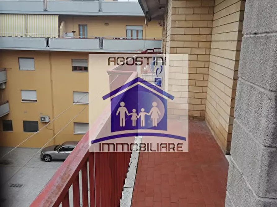 Immagine 13 di Appartamento in vendita  a Ascoli Piceno
