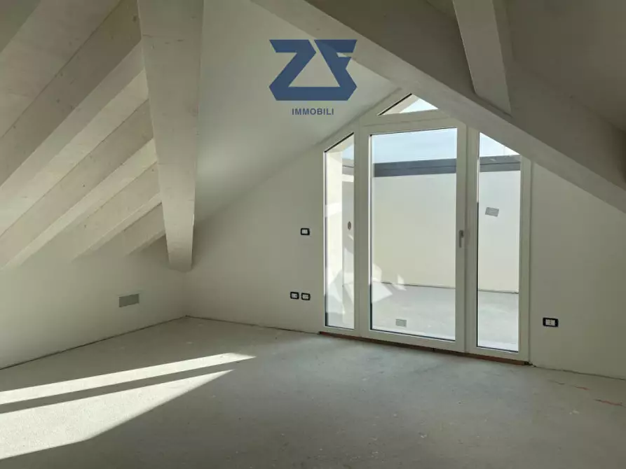 Immagine 1 di Appartamento in vendita  in San Pio x a Castelfranco Veneto
