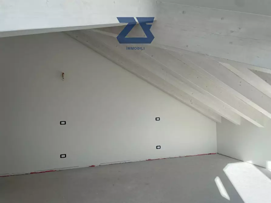 Immagine 2 di Appartamento in vendita  in San Pio x a Castelfranco Veneto