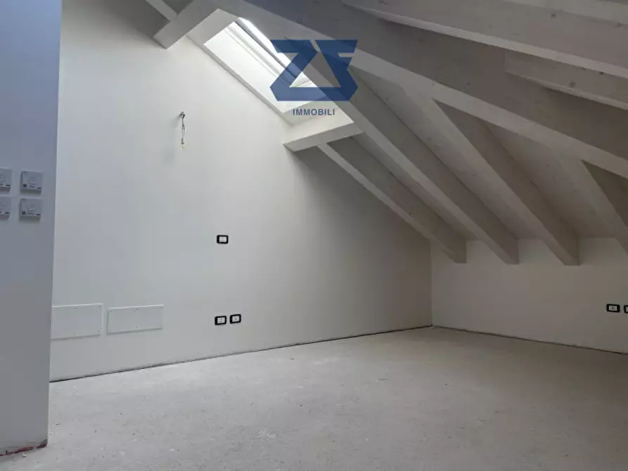 Immagine 15 di Appartamento in vendita  in San Pio x a Castelfranco Veneto