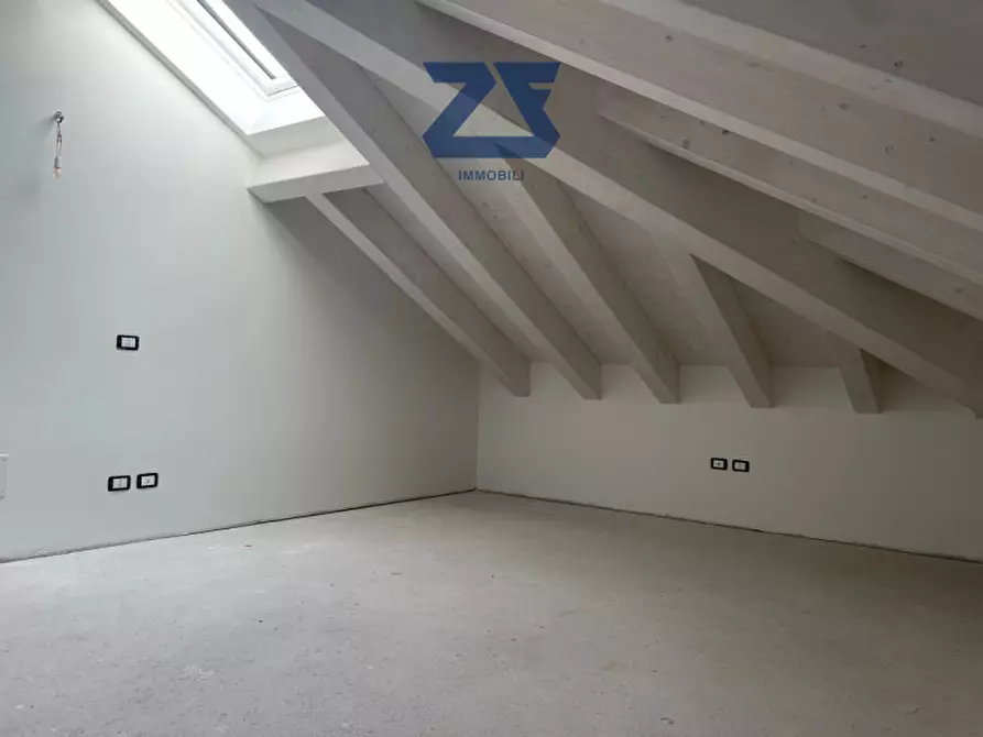 Immagine 16 di Appartamento in vendita  in San Pio x a Castelfranco Veneto