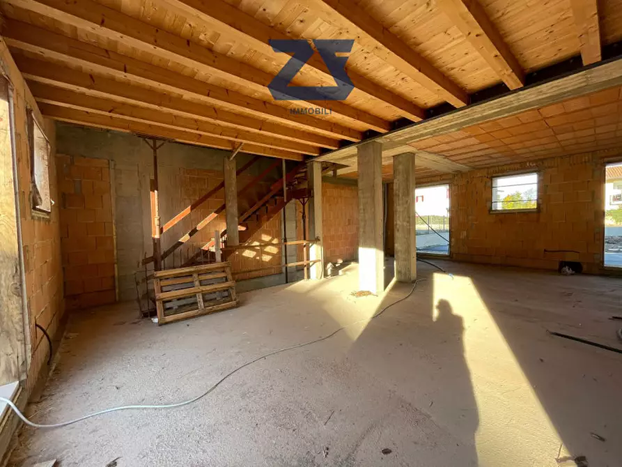 Immagine 5 di Casa bifamiliare in vendita  in via san pio x a Castelfranco Veneto