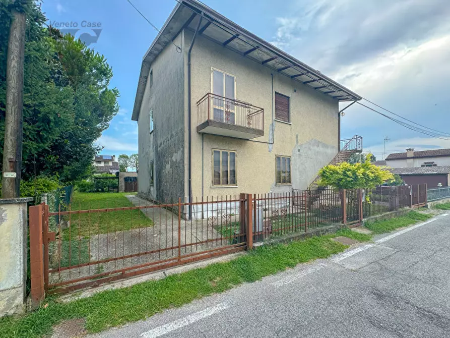 Immagine 2 di Terreno in vendita  a Vigonza