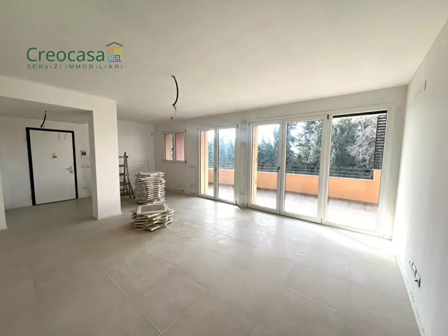 Immagine 4 di Appartamento in vendita  in via papa giovanni XXIII 1 a Stezzano