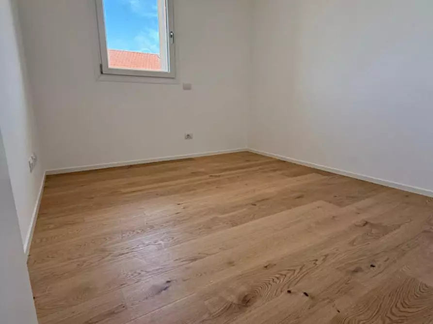 Immagine 7 di Appartamento in vendita  in via papa giovanni XXIII 1 a Stezzano