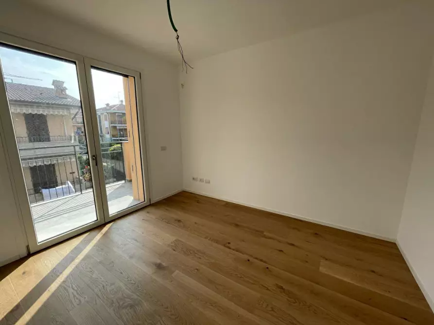 Immagine 10 di Appartamento in vendita  in Via Papa Giovanni XXIII 1 a Stezzano