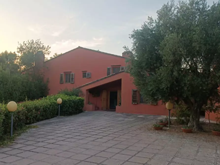Immagine 1 di Villa in vendita  in via Montegallo a Osimo