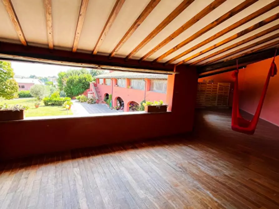 Immagine 28 di Villa in vendita  in via Montegallo a Osimo