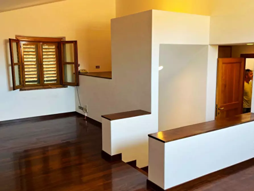 Immagine 31 di Villa in vendita  in via Montegallo a Osimo