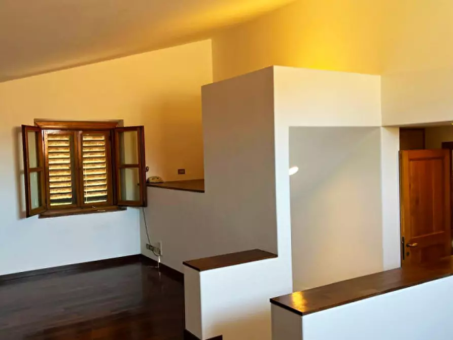 Immagine 32 di Villa in vendita  in via Montegallo a Osimo