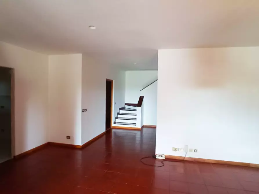 Immagine 43 di Villa in vendita  in via Montegallo a Osimo