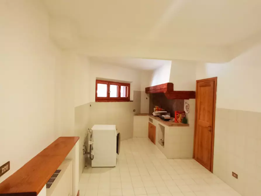 Immagine 45 di Villa in vendita  in via Montegallo a Osimo