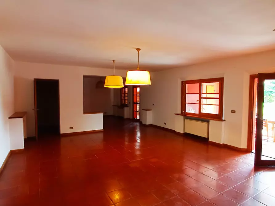 Immagine 47 di Villa in vendita  in via Montegallo a Osimo