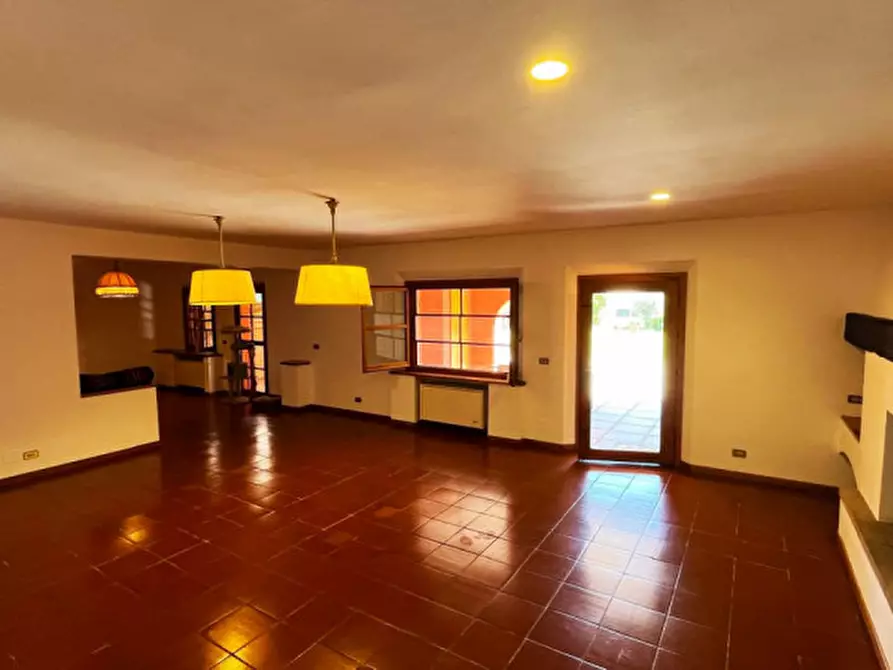 Immagine 57 di Villa in vendita  in via Montegallo a Osimo