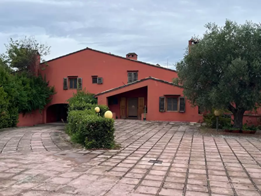 Immagine 60 di Villa in vendita  in via Montegallo a Osimo