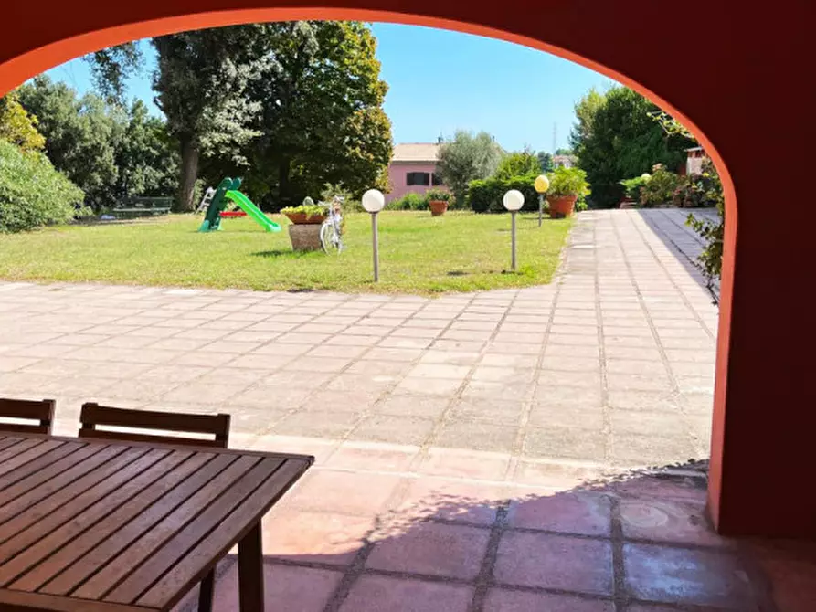 Immagine 63 di Villa in vendita  in via Montegallo a Osimo