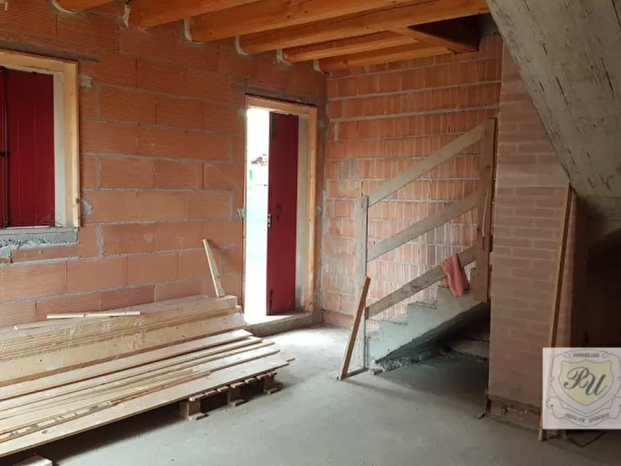 Immagine 15 di Casa bifamiliare in vendita  in deserto a Este
