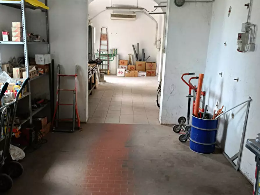 Immagine 9 di Capannone industriale in vendita  in Corso Giovane Italia 46 a Casale Monferrato