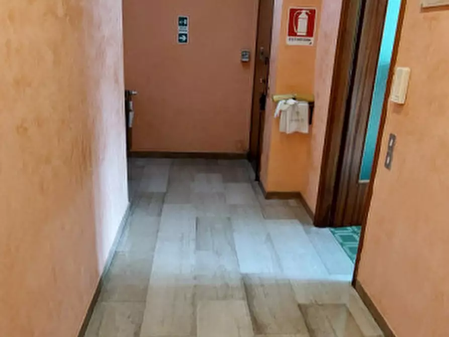 Immagine 10 di Ufficio in affitto  in Corso Matteotti a Alba