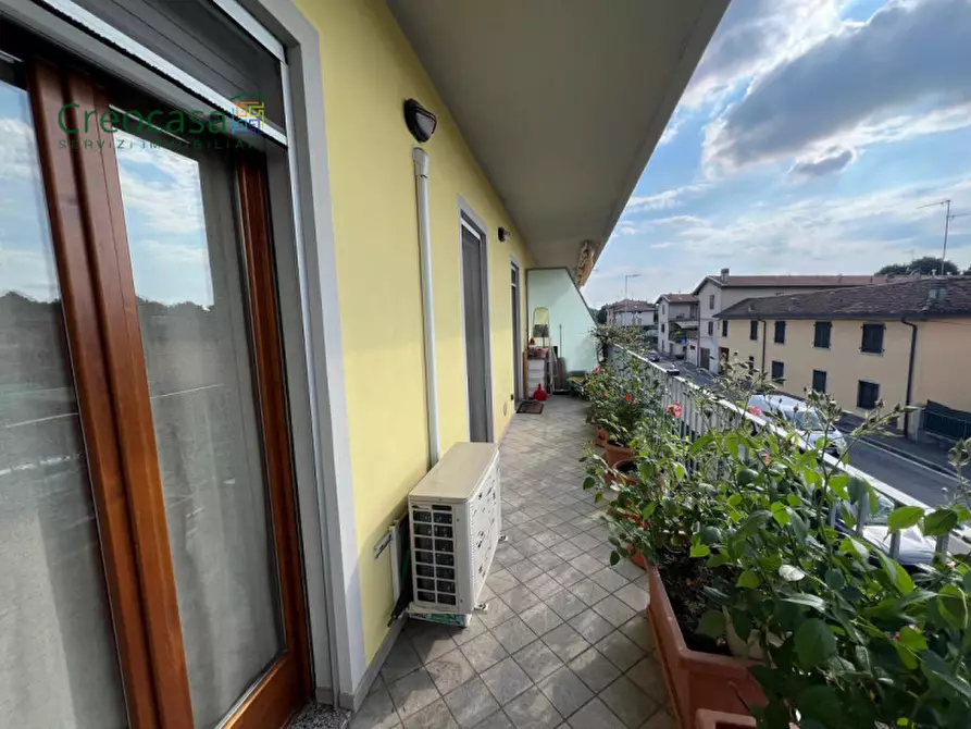 Immagine 14 di Appartamento in vendita  in Via Giacomo Puccini 2 a Stezzano