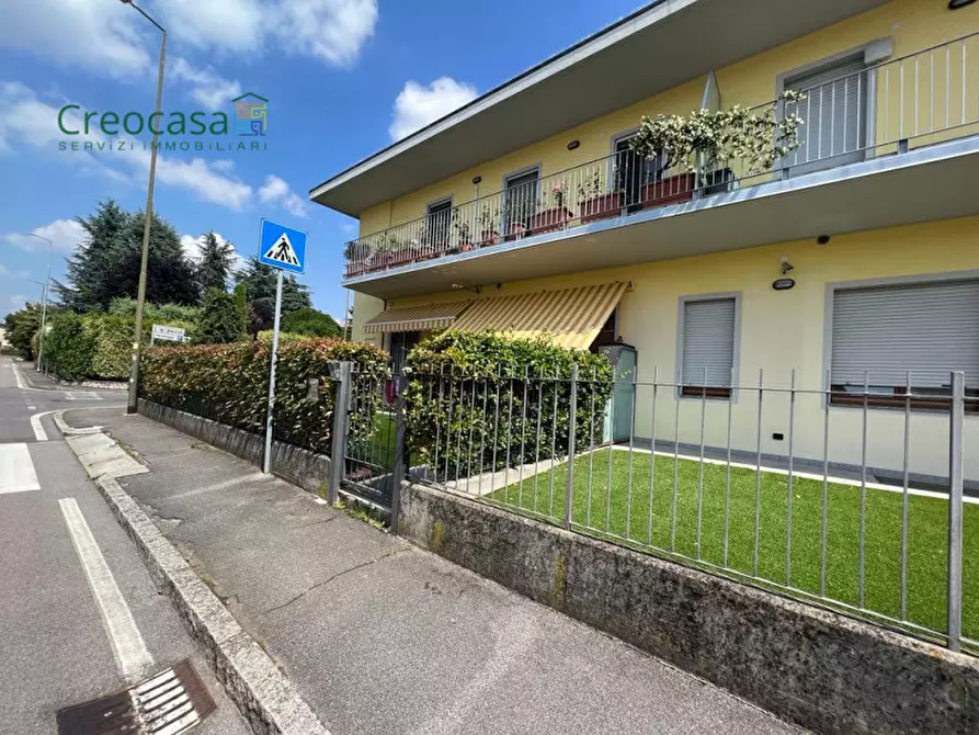 Immagine 15 di Appartamento in vendita  in Via Giacomo Puccini 2 a Stezzano