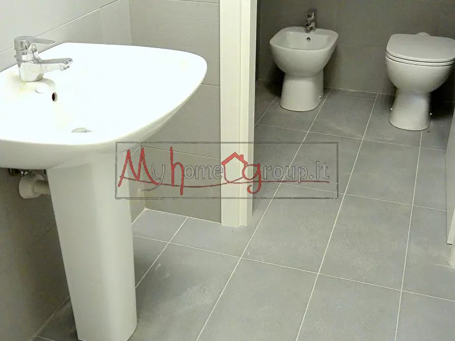 Immagine 7 di Ufficio in affitto  in Via Marconi a Ponte San Nicolò