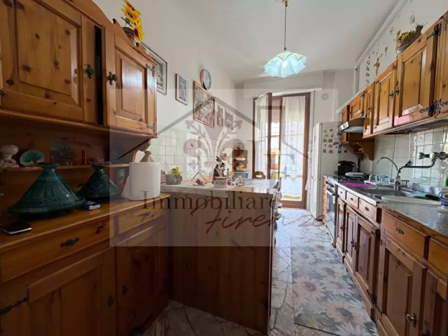 Immagine 5 di Appartamento in vendita  in via francesco baracca a Firenze