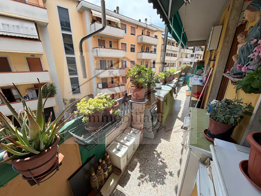 Immagine 9 di Appartamento in vendita  in via francesco baracca a Firenze