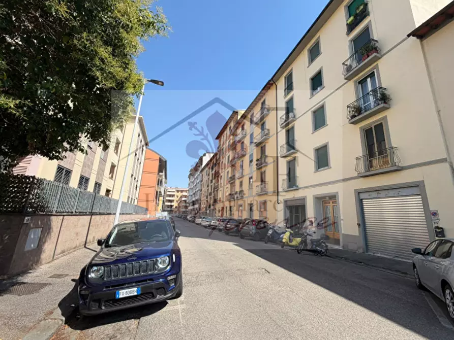 Immagine 2 di Appartamento in vendita  in Via Muzio Clementi a Firenze