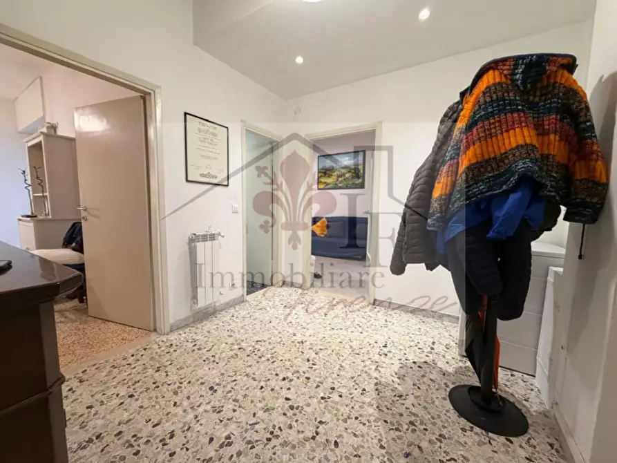 Immagine 4 di Appartamento in vendita  in Via Alberto Franchetti a Firenze