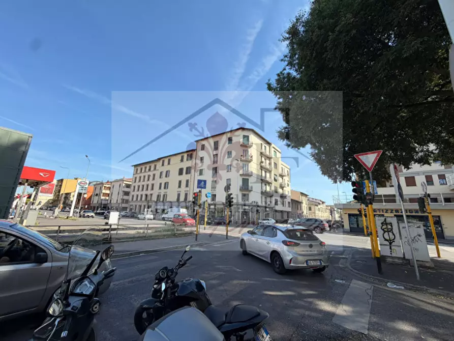Immagine 21 di Appartamento in vendita  in Via Montegrappa a Firenze