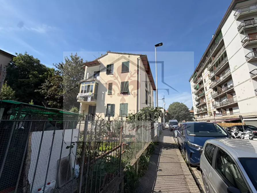 Immagine 22 di Appartamento in vendita  in Via Montegrappa a Firenze