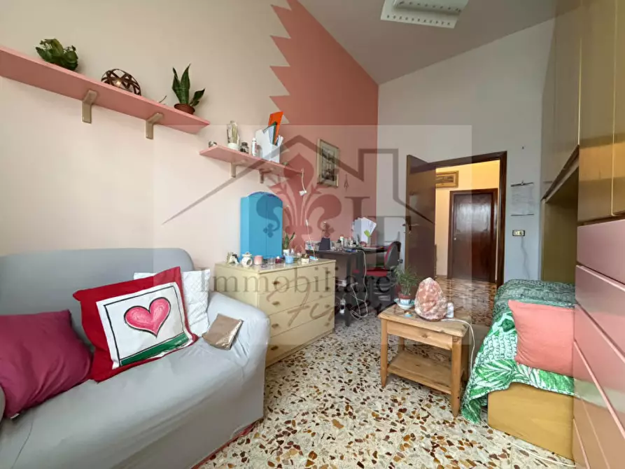 Immagine 15 di Appartamento in vendita  in Via Fratelli Stuparich a Firenze