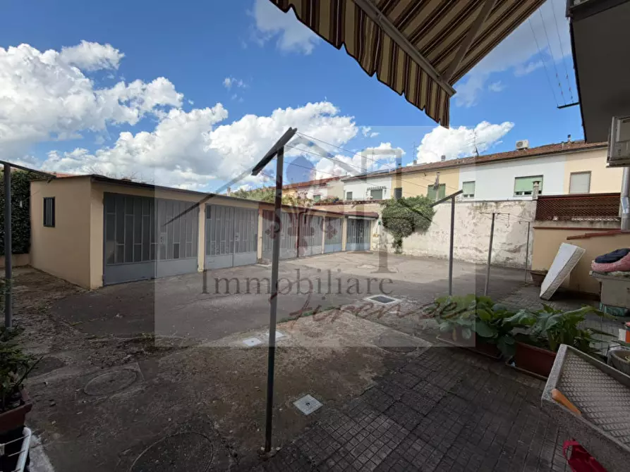 Immagine 23 di Appartamento in vendita  in Via Fratelli Stuparich a Firenze