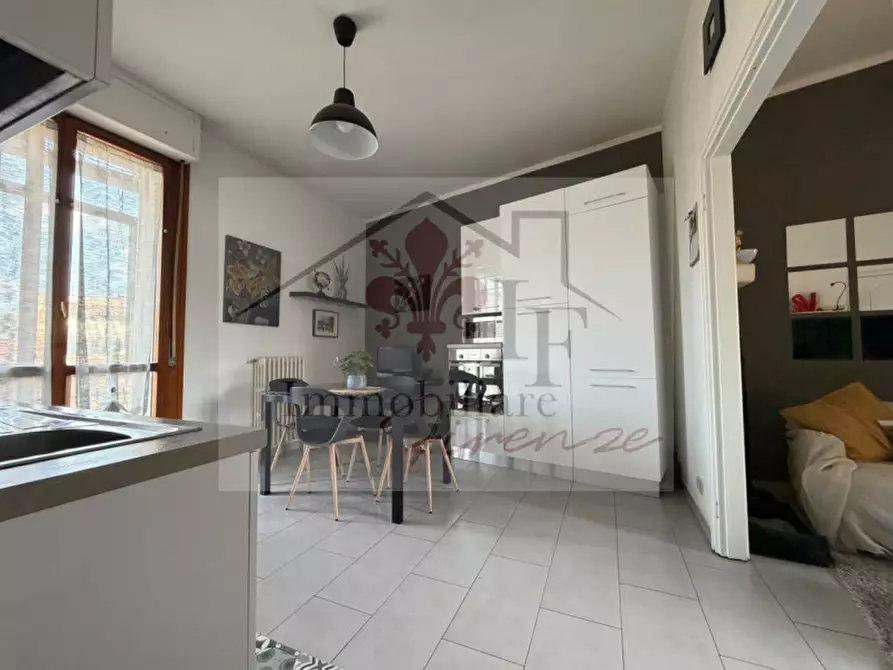 Immagine 4 di Appartamento in vendita  in Via dei Vespucci a Firenze