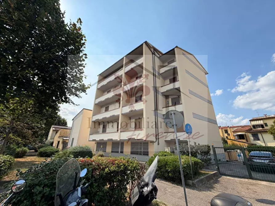 Immagine 24 di Appartamento in vendita  in Via dei Vespucci a Firenze