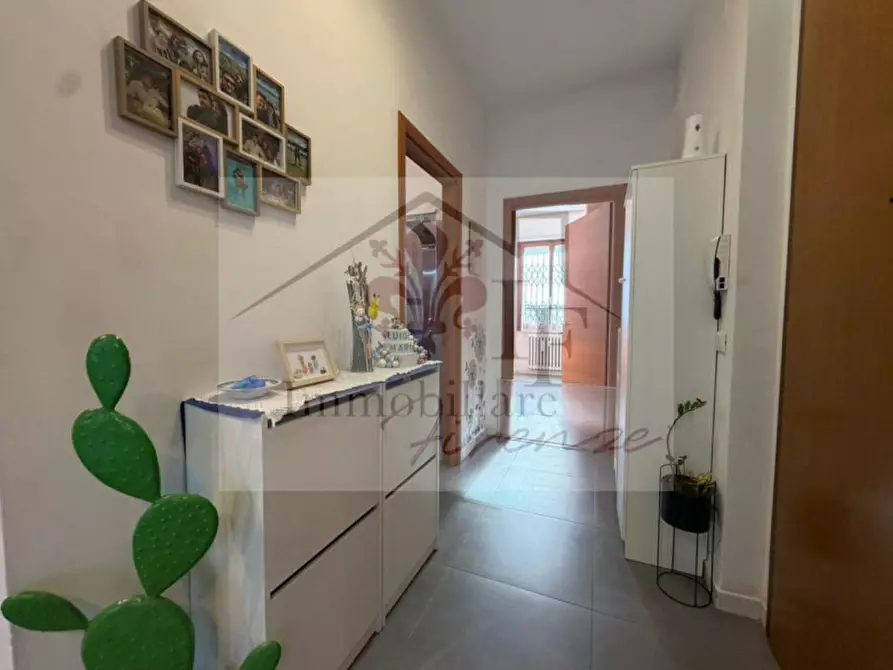Immagine 10 di Appartamento in vendita  in Via del Gorgo a Firenze
