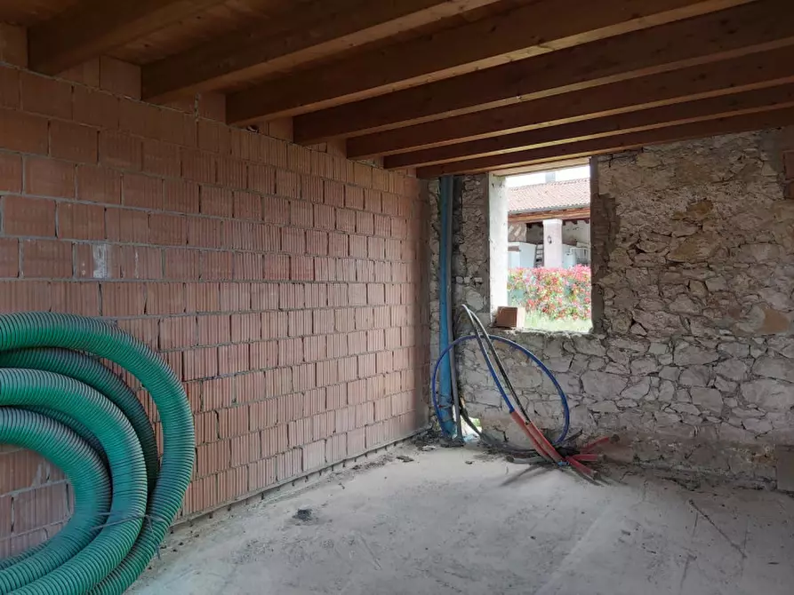 Immagine 2 di Casa bifamiliare in vendita  in sandrigo centro a Sandrigo