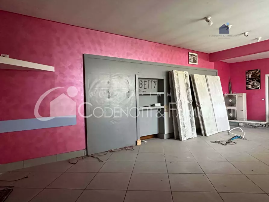 Immagine 6 di Negozio in vendita  in via pontenove a Bedizzole