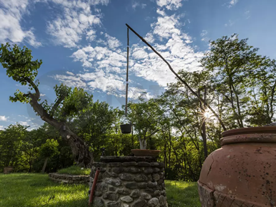 Immagine 17 di Rustico / casale in vendita  in VIA ARETINA a Pelago