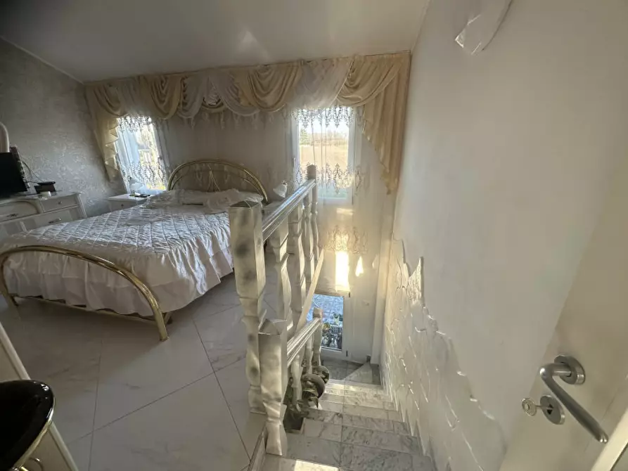 Immagine 13 di Villetta a schiera in vendita  a Padova