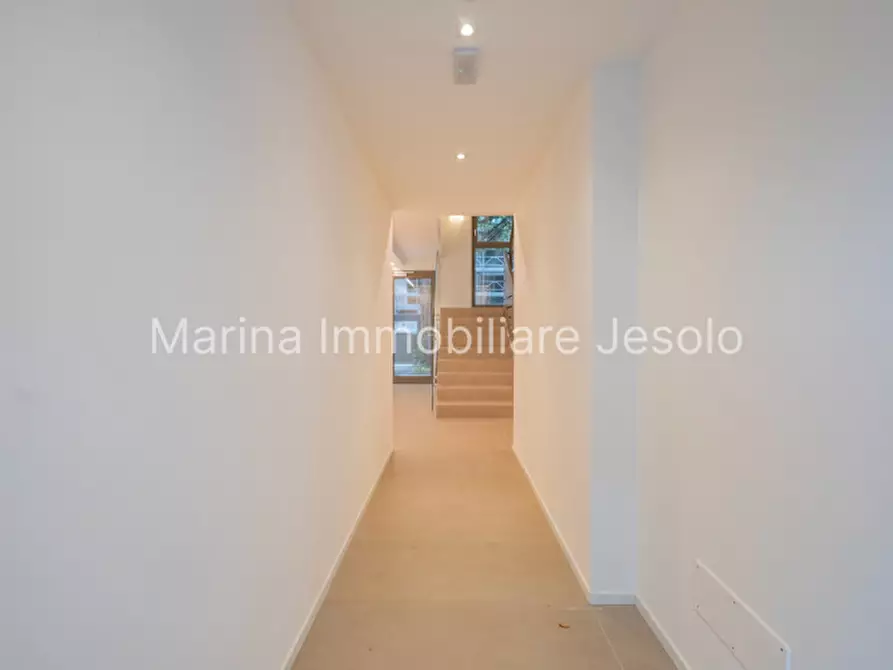 Immagine 15 di Appartamento in vendita  in VIA AQUILEIA a Jesolo