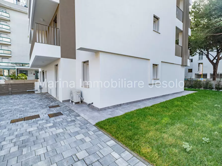 Immagine 22 di Appartamento in vendita  in VIA AQUILEIA a Jesolo