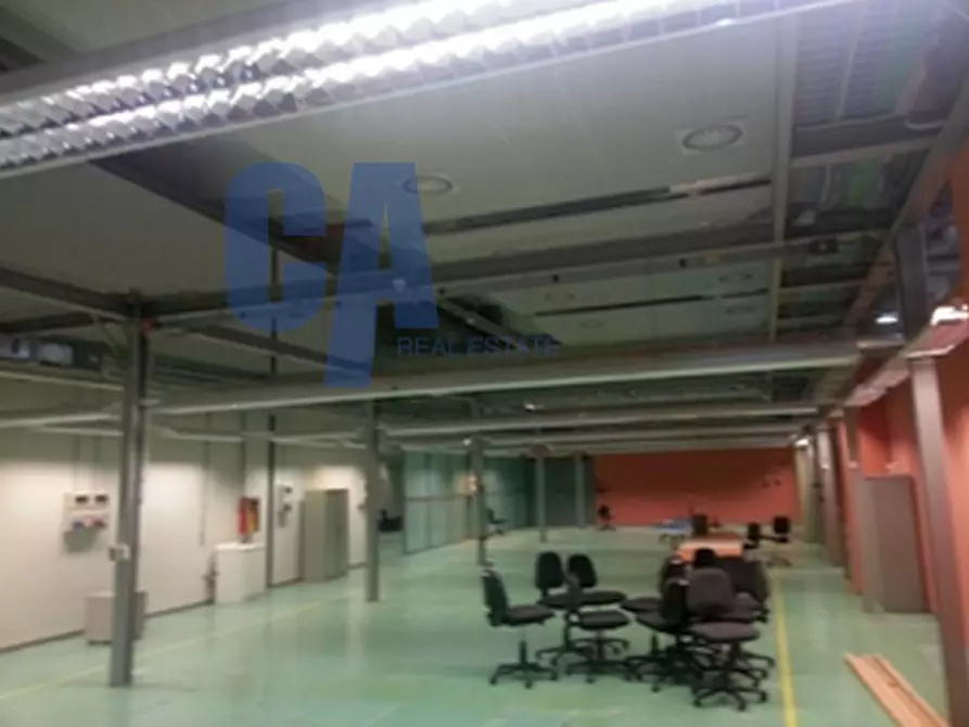 Immagine 8 di Laboratorio in affitto  in VIA CAMPANIA a Monza