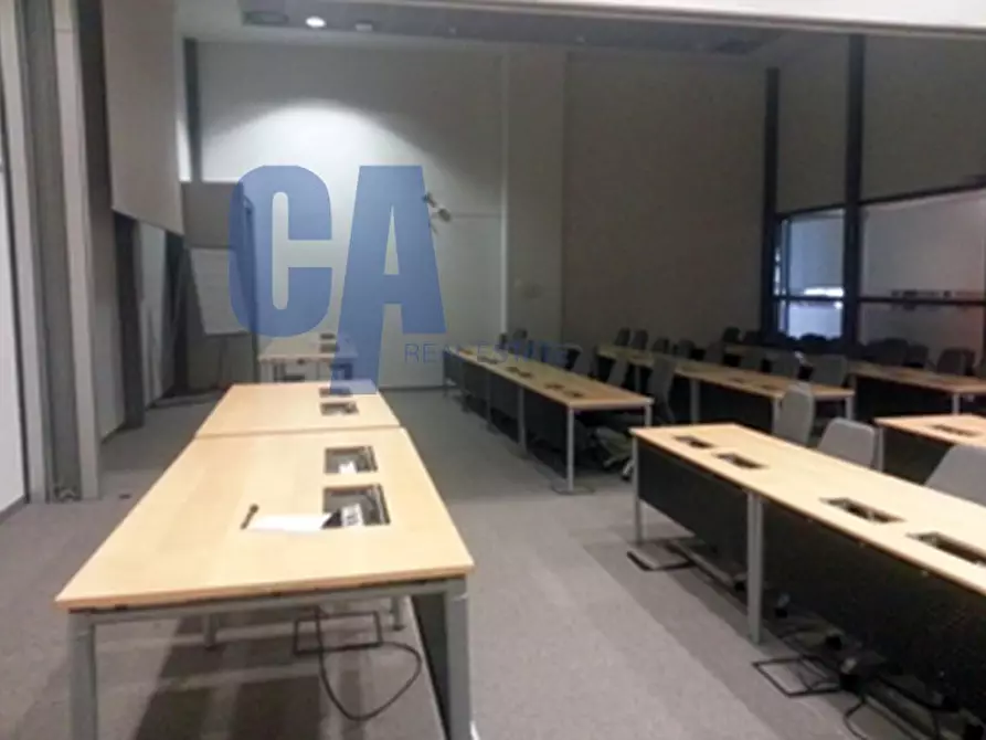 Immagine 13 di Laboratorio in affitto  in VIA CAMPANIA a Monza