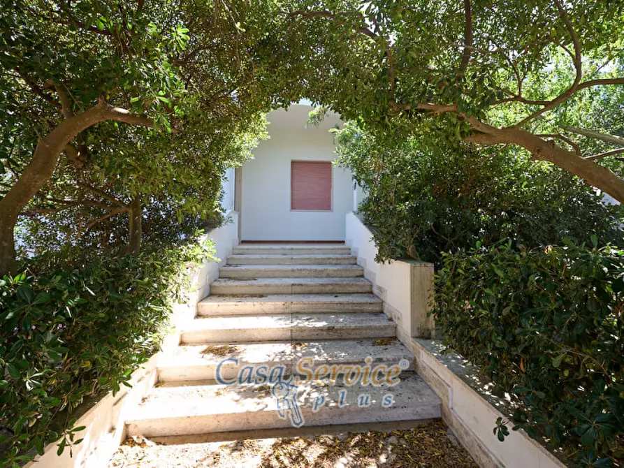 Immagine 7 di Hotel in vendita  in Via Amalfi a Taviano