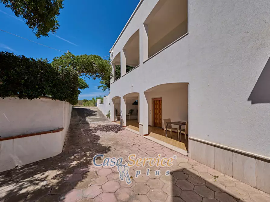 Immagine 24 di Hotel in vendita  in Via Amalfi a Taviano