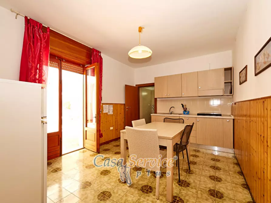 Immagine 34 di Hotel in vendita  in Via Amalfi a Taviano